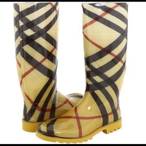 Authentic Burberry Rainboots